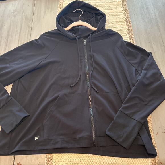 Fabletics Black Oasis Cropped Hoodie Full Zip Sz 1X Athleisure - Picture 1 of 6